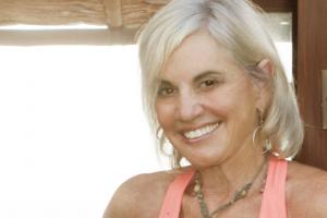 Marilyn Martin, Todos Santos